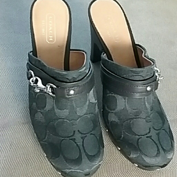 black coach clogs